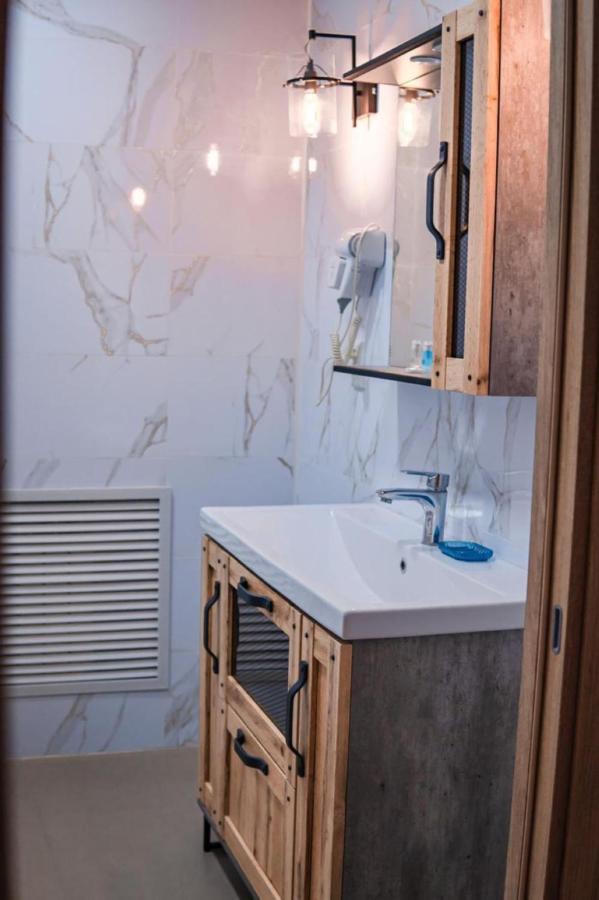 Comfort Hotel Aksay Екстериор снимка
